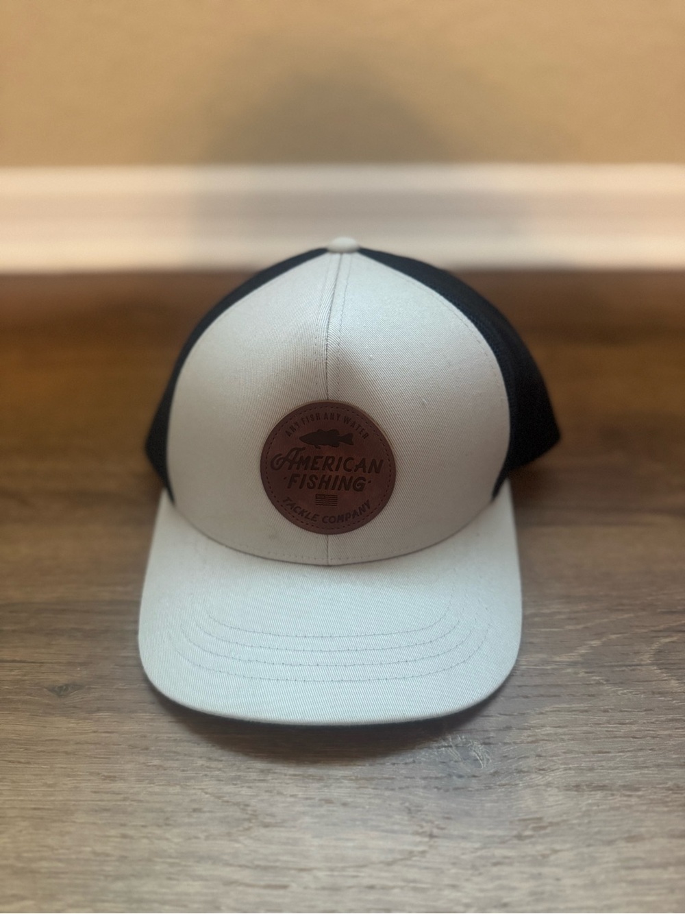 Men’s American Fishing Trucker Hat